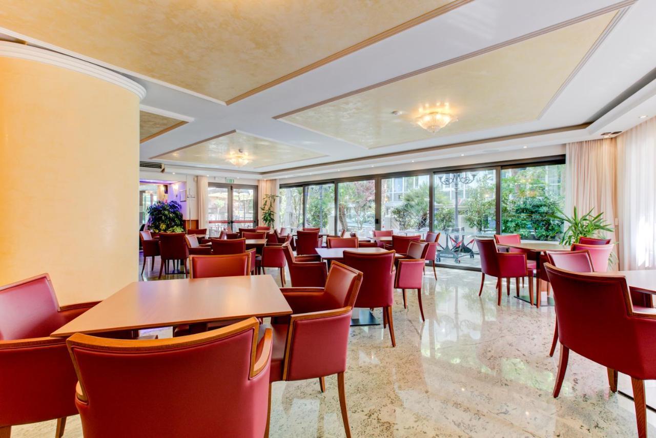 Hotel Verona Cesenatico Esterno foto
