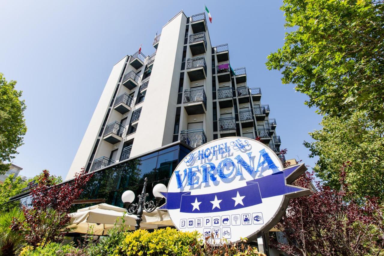 Hotel Verona Cesenatico Esterno foto